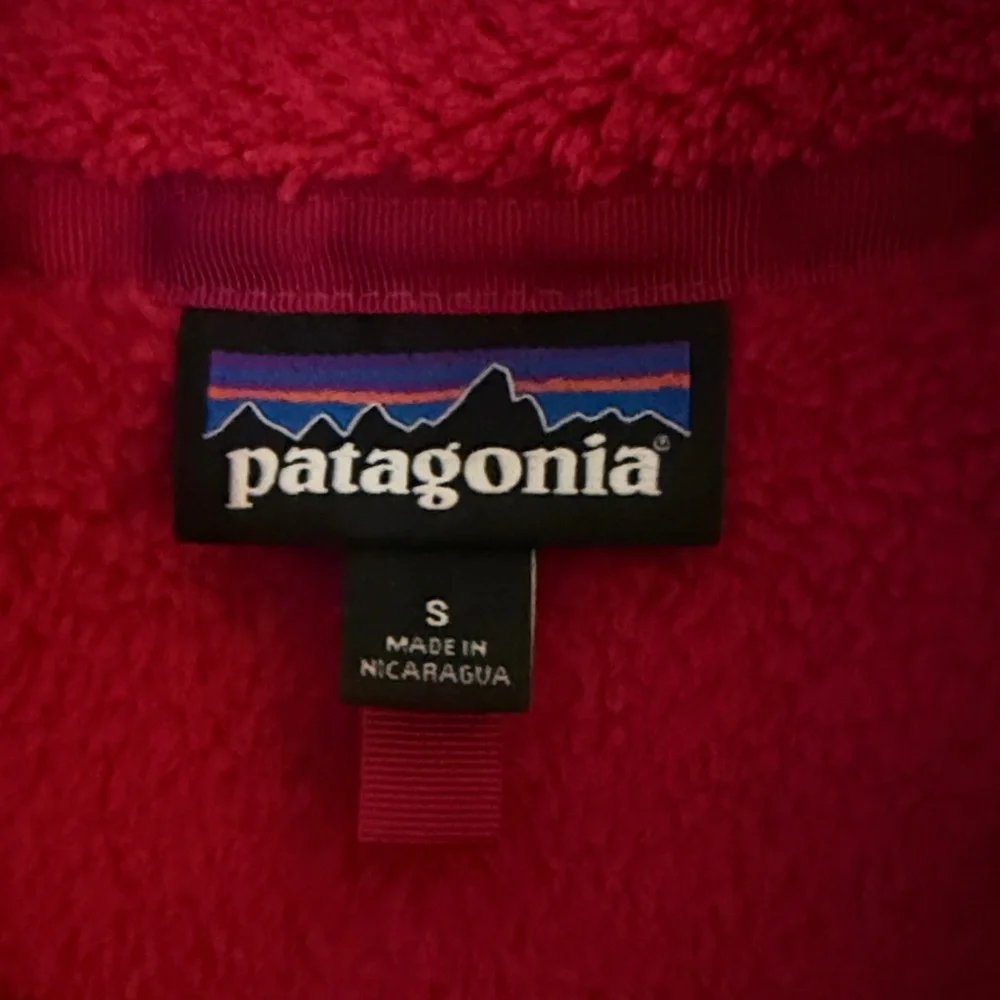 Patagonia Women’s Re-Tool Snap-T Fleece Pullover - Picture 2 of 4